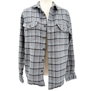 Great Northwest Flannel button down Shirt men's MEDIUM gray black blue plaid